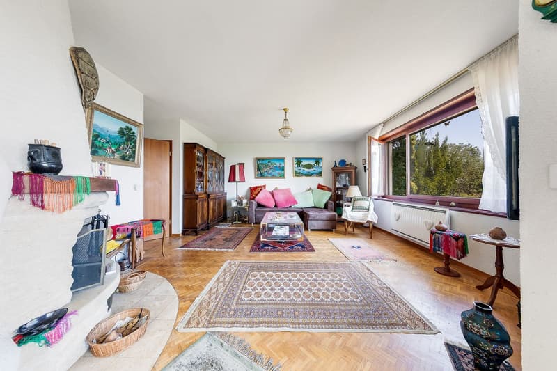 Jolie Maison à Arzier-Le Muids avec échappées sur le lac! (5)