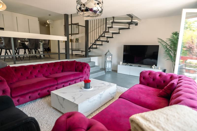Rare ! Triplex en attique rénové de 6 pces, proche centre (6)
