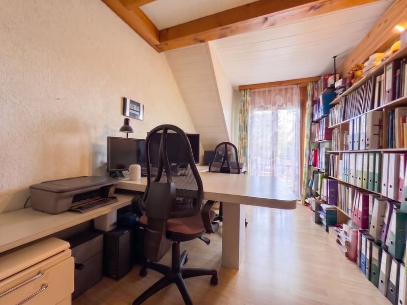 Yverdon - Attique en duplex de 5,5 pièces avec grande terrasse et véranda d'hiver (12)