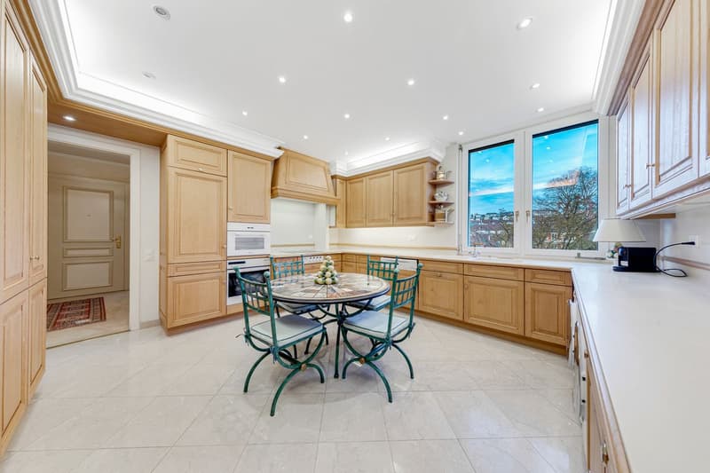 Appartement d'exception à une adresse exceptionnelle (11)