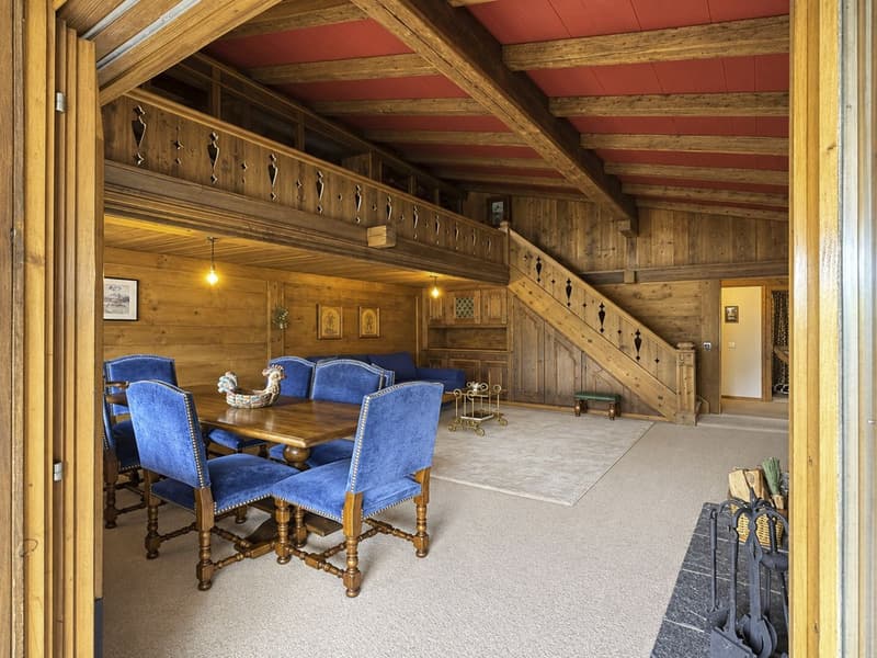 Charming appartment in the center of Gstaad - Valley & Palace views (7)