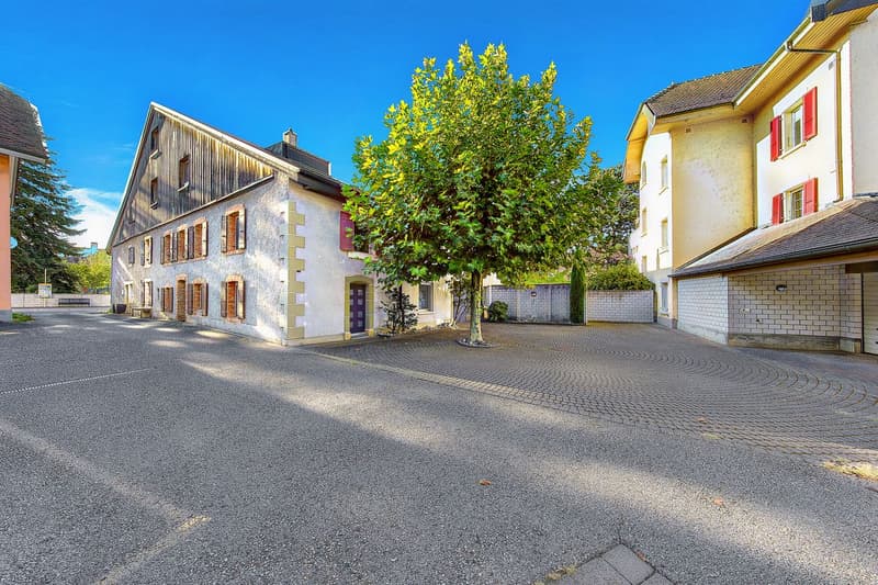 Maison de caractère au coeur du village (2)