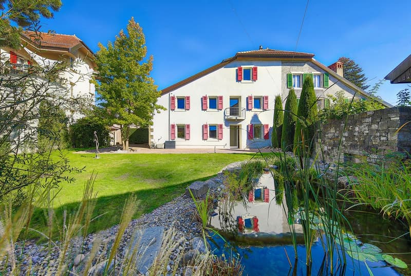 Maison de caractère au coeur du village (1)