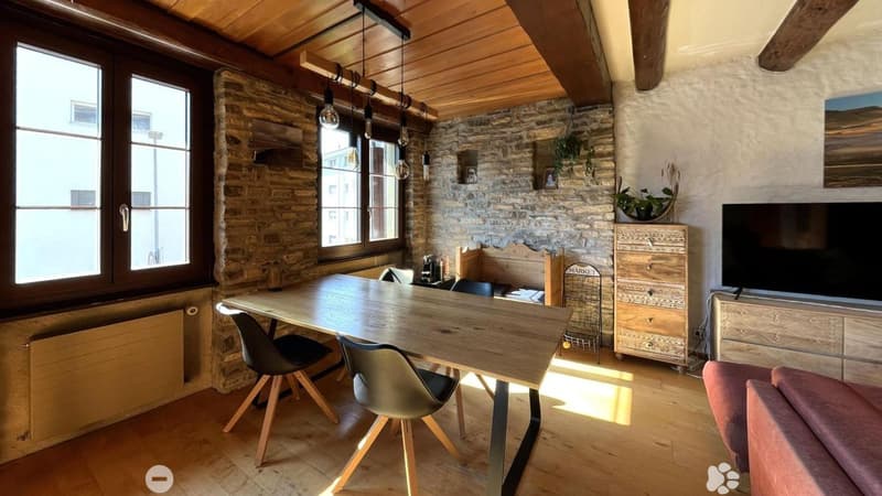 Charmanter Wohnbau ideal gelegen (5)
