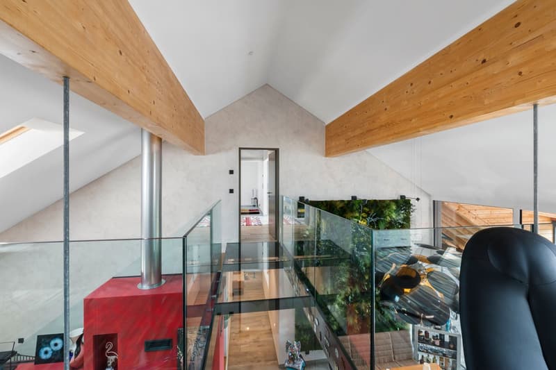 EN EXCLUSIVITE: Un bijoux de 230 m2 situé à 15 minutes d'Epalinges liant luxe, calme et espace. (12)
