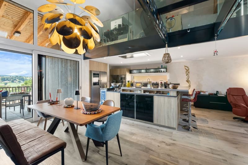 EN EXCLUSIVITE: Un bijoux de 230 m2 situé à 15 minutes d'Epalinges liant luxe, calme et espace. (7)