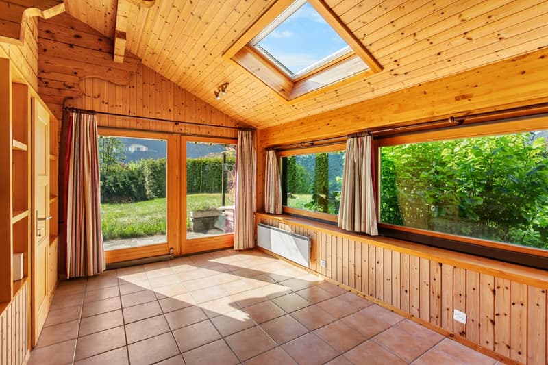Chalet in the heart of Marécottes, close to the ski station with large grounds (3)