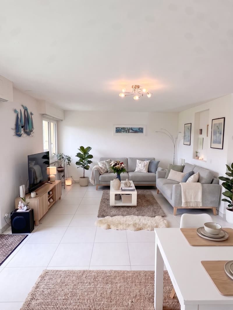 House close to amenities and the center of Fribourg renovated (1)