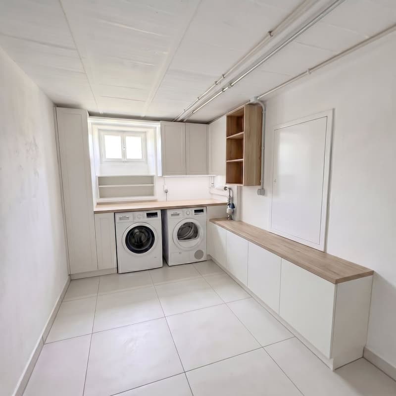 House to renovate with possibility to create apartments (13)