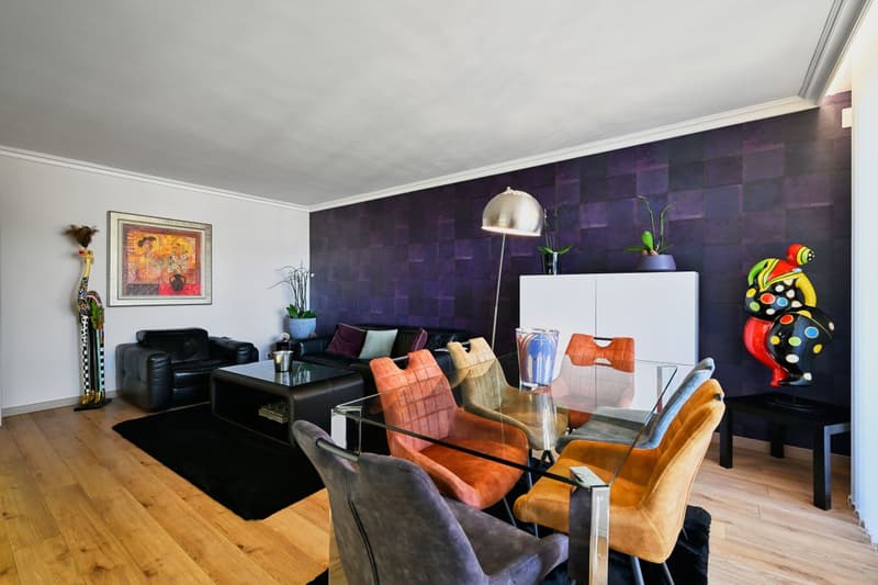 Élégant appartement de 5 pièces au coeur d'un parc arboré (2)