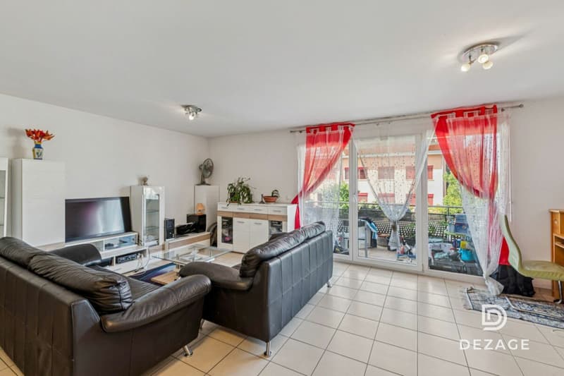 Gland? Charming apartment, close to all amenities (2)