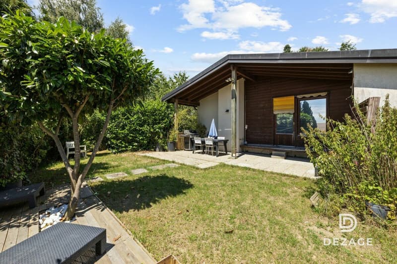 House to renovate with potential for expansion on a vast wooded plot! (3)
