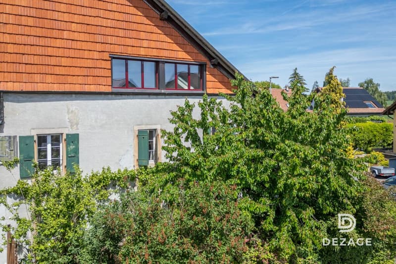 Großes Dorfhaus mit großem Potenzial in Goumoens (2)