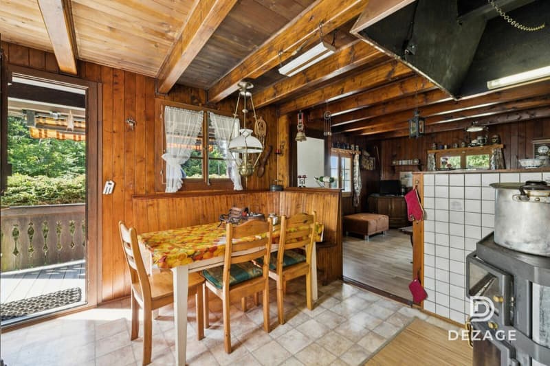 Charming holiday chalet in an idyllic setting in Corbeyrier (6)