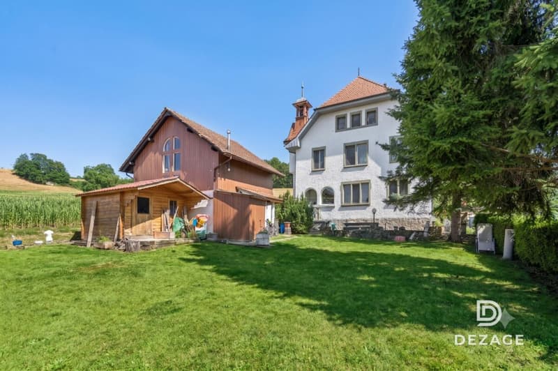 Ancienne école de 1904 entièrement rénovée - 3 appartements et annexe, à la campagne, à 35min de Lausanne (1)