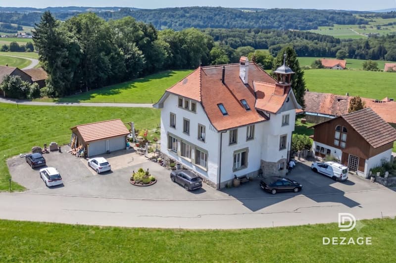 Ancienne école de 1904 entièrement rénovée - 3 appartements et annexe, à la campagne, à 35min de Lausanne (14)