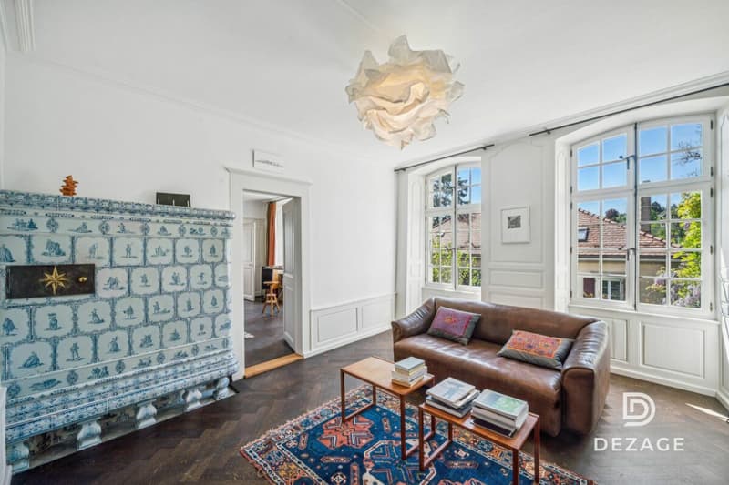 Somptueuse maison de maître rénovée avec soin, avec jardin de ville et au calme absolu (4)