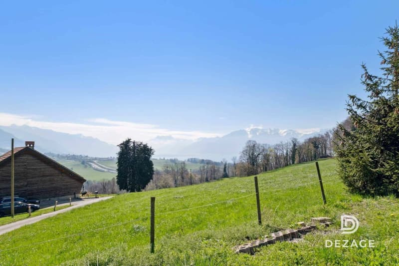 Maison familiale 7.5 pièces de 195 m² : 5 chambres, grand jardin, piscine et vue lac et montagnes à 10min du centre de Vevey (12)
