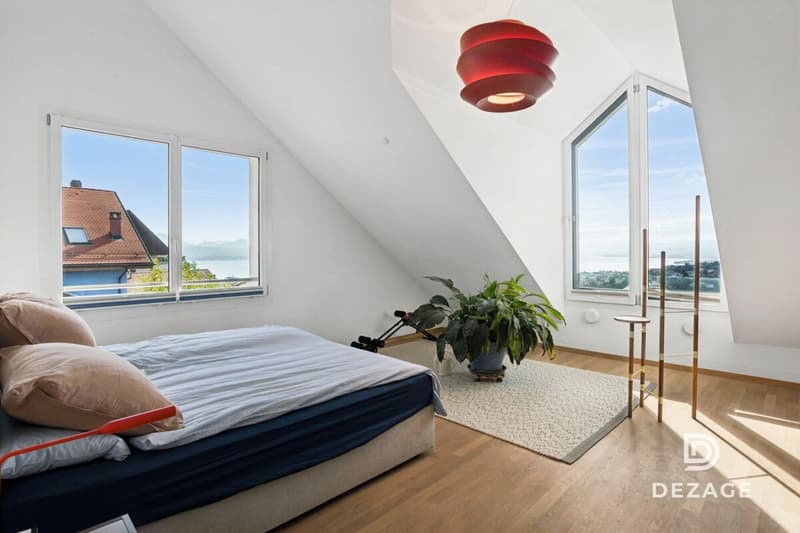 Magnifique duplex esprit maison avec ascenseur direct, jardin et vue imprenable sur le Lac ! (6)