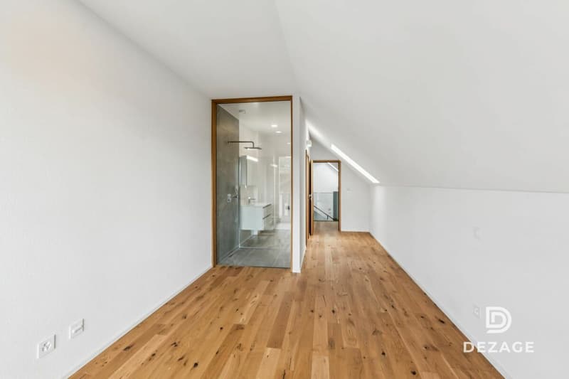 Magnifique duplex moderne au coeur de Bassins (13)
