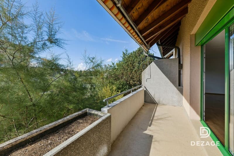 Spacieux appartement avec potentiel pour 5,5 pièces, au coeur du village ! (3)