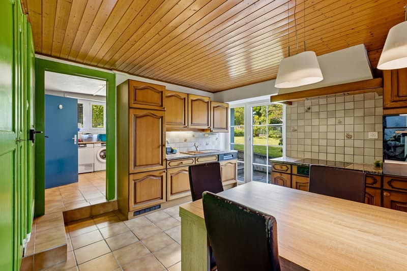 Renovated village house with 2 apartments (4)