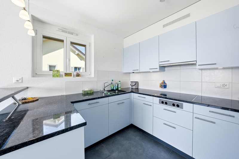 3.5-room attic apartment with unobstructed view in the city center (7)