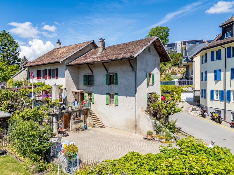 Character village house to renovate (4)