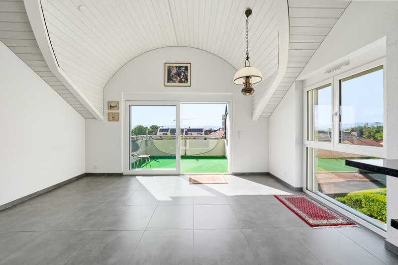 3.5-room attic apartment with unobstructed view in the city center (8)
