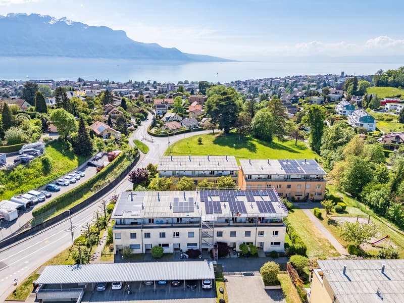 Spacious semi-detached house with a view of the lake (12)