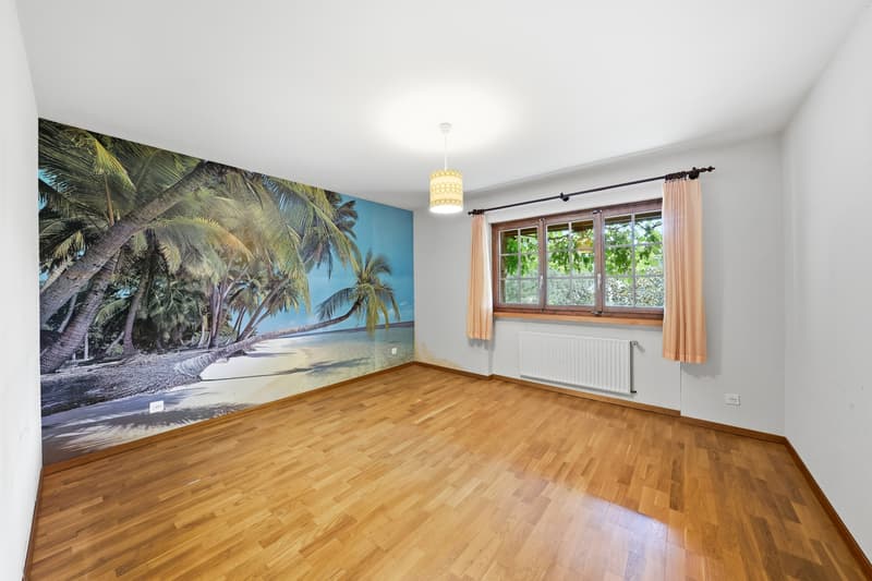 Casa unifamiliare su grande appezzamento con vista sul lago (7)