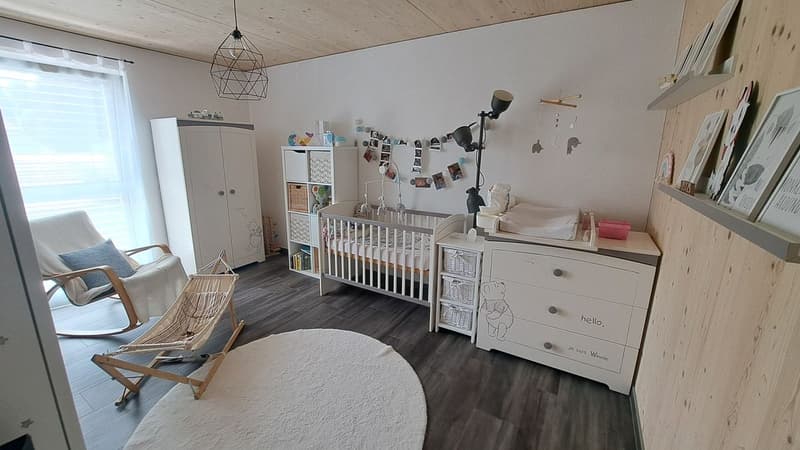 Bel appartement de 4,5 pièces avec terrasse et ascenseur (10)