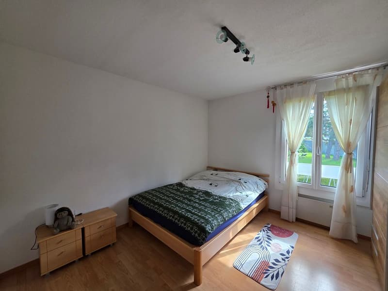 Appartement lumineux de 5,5 pièces avec ascenseur et garage (5)