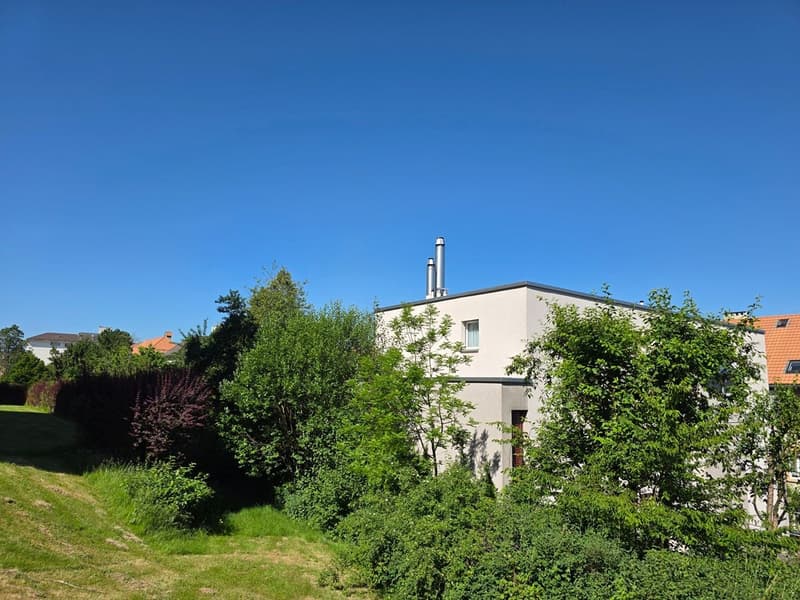Appartement en attique avec  terrasse, garage double et place de parc extérieure (2)
