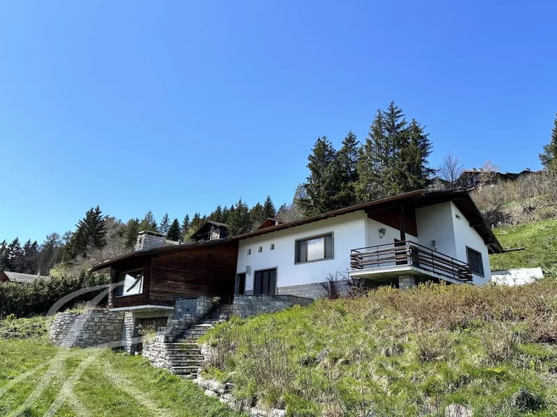 Chalet à rénover avec vue panoramique sur les Alpes Valaisannes (vente en résidence secondaire) (1)