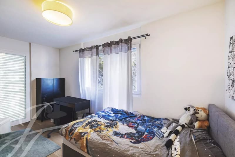 Unique location - large 4.5-room apartment in the heights of Sion (5)