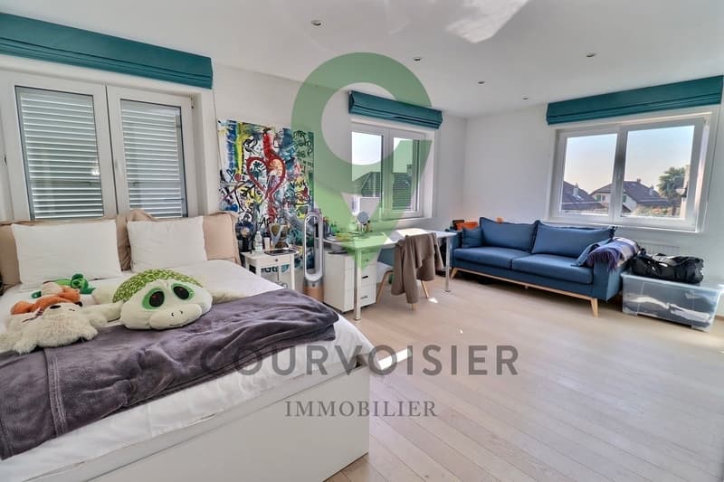 Beautiful individual villa with garden in Pully (6)