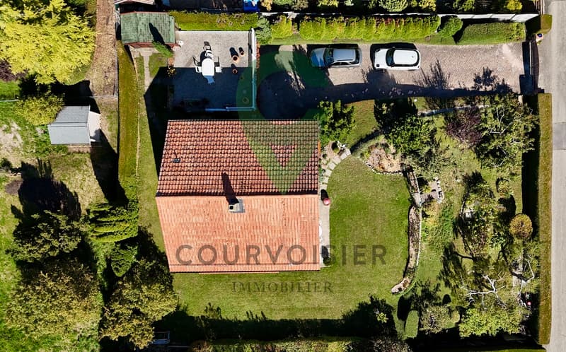Villa individuelle d'exception face à l'immensité du lac (12)