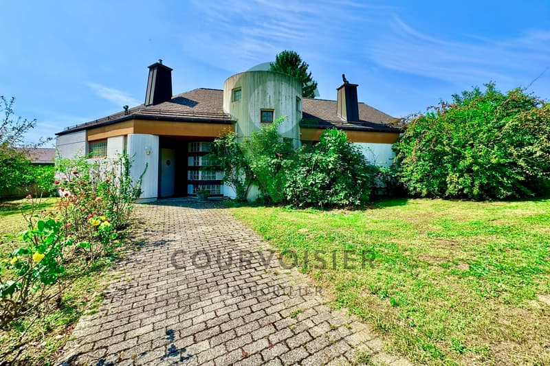 Maison d'architecte avec cachet et potentiel - à rafraîchir (4)