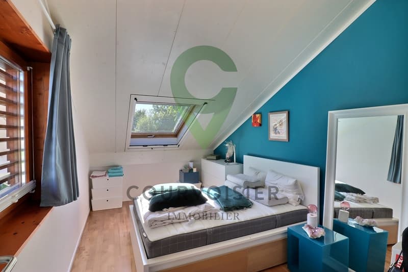 Magnificent 7-room triplex with lake view, garden and jacuzzi (9)