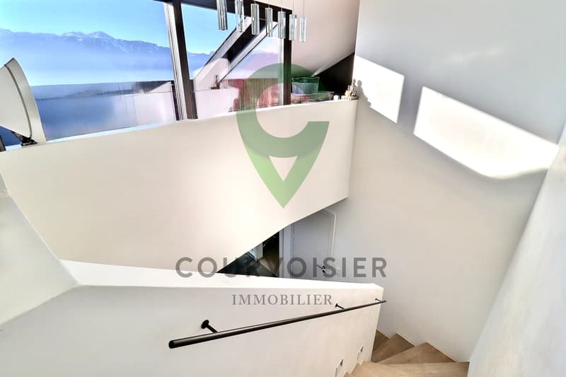 Magnificent duplex with breathtaking views of the lake and the Alps! (11)
