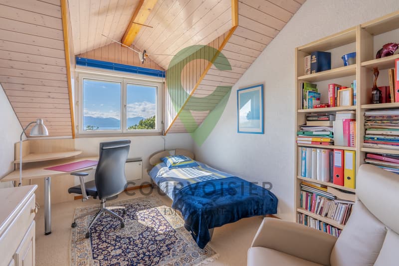 Semi-detached house with 7.5 rooms and lake view, close to Morges (6)