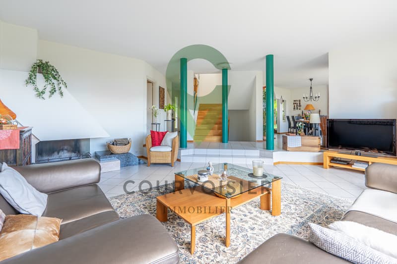 Semi-detached house with 7.5 rooms and lake view, close to Morges (2)