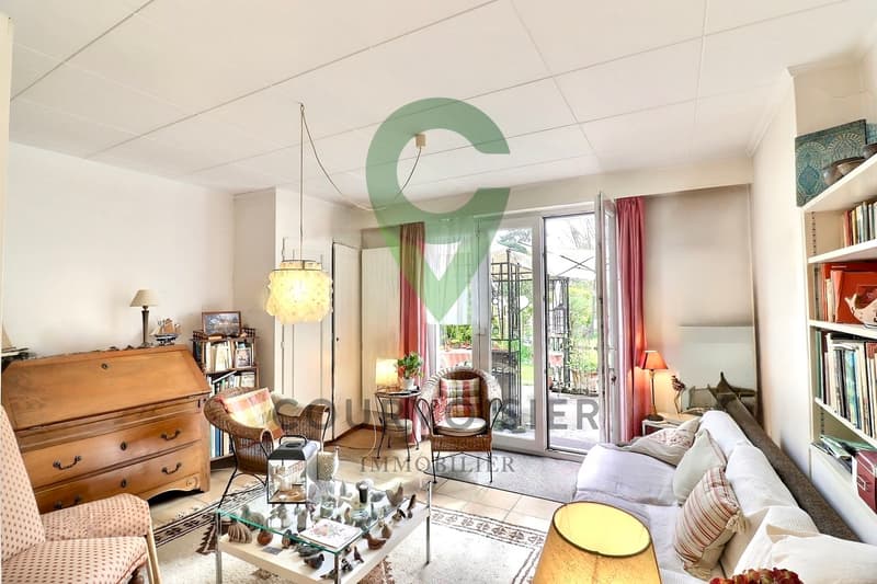 Character house with 2 apartments in the heart of Rolle (4)