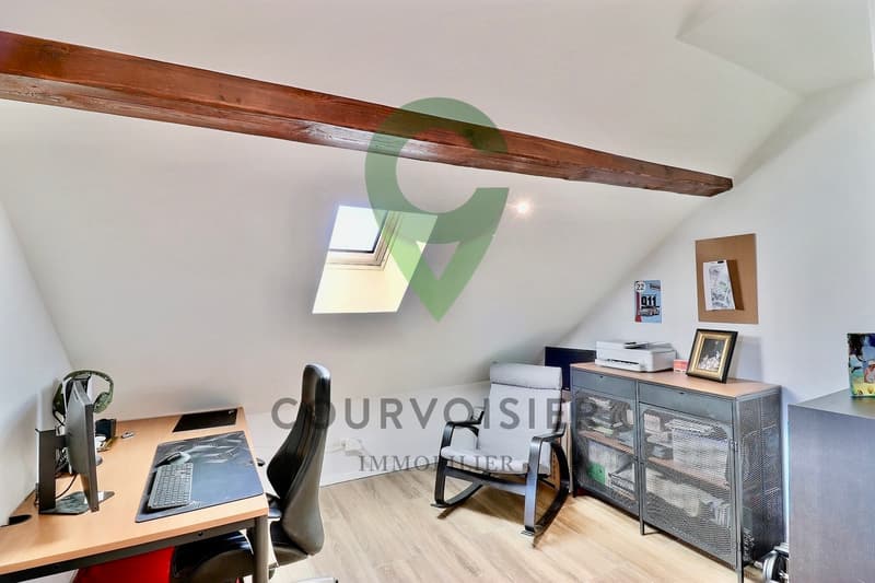 Superbe duplex de charme et grand confort proche de Bussigny (9)