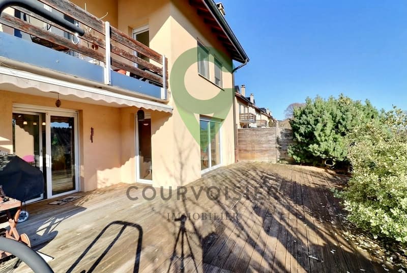 Geräumiges Haus mit separater Wohnung (5)