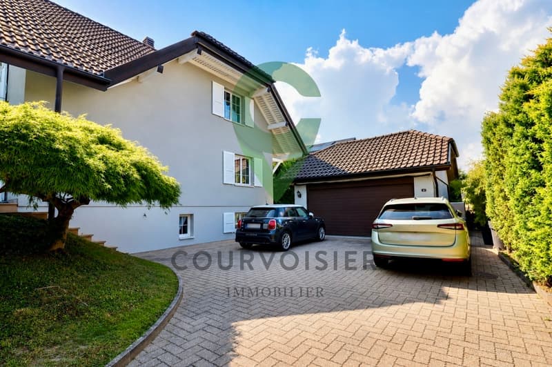 Elegant house in the heart of Lavigny (12)