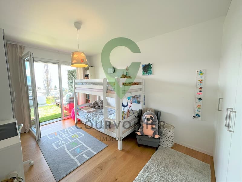 Prächtiges Duplex mit 4.5 Zimmern und Panoramablick auf den See (10)
