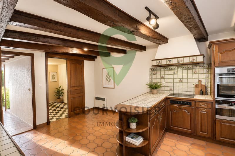 Village house of 6 rooms to renovate in the heart of Estavayer-le-lac (4)