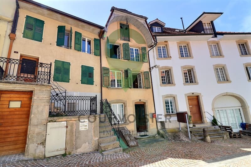 Village house of 6 rooms to renovate in the heart of Estavayer-le-lac (5)